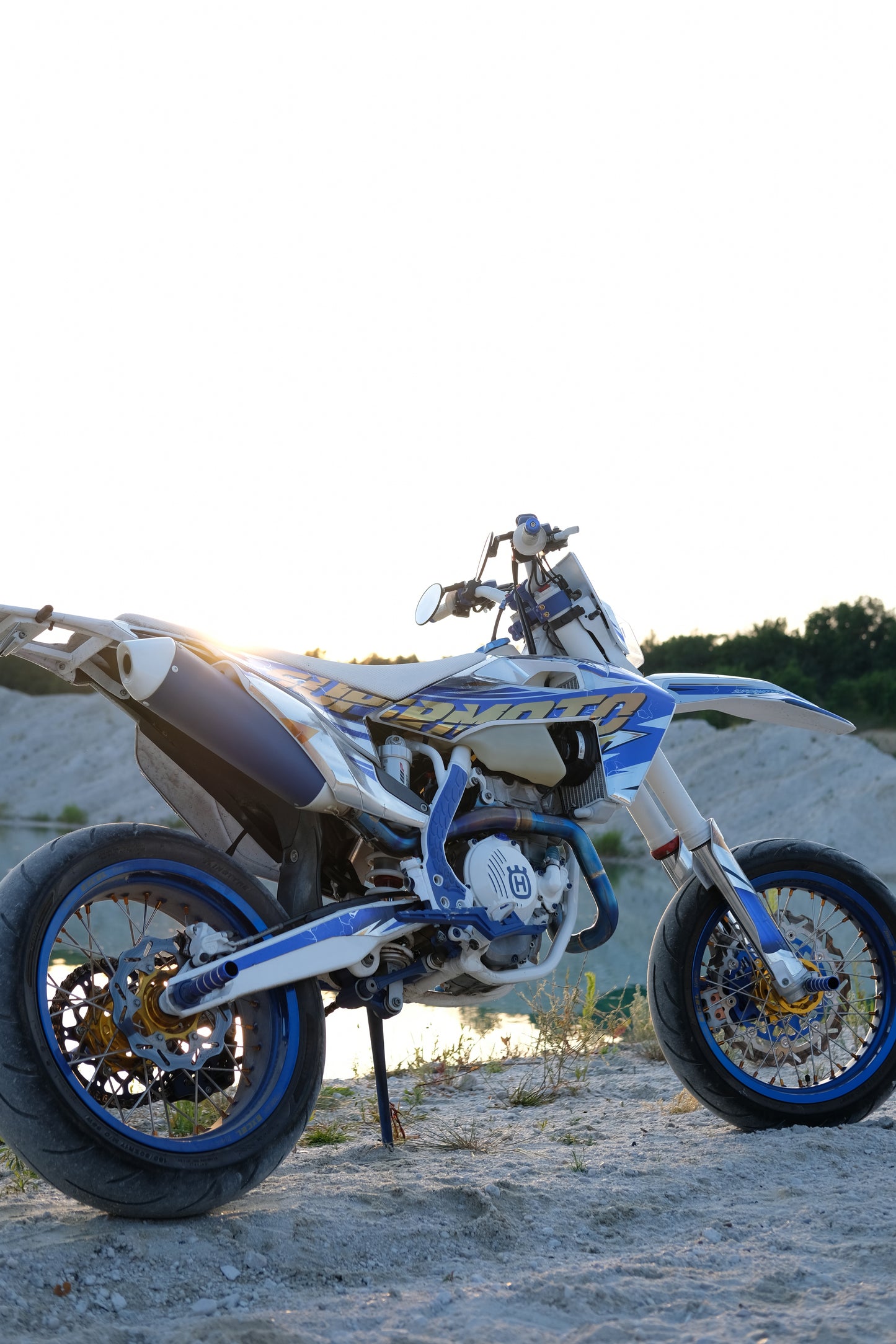 Titan-Auspuffkrümmer für KTM EXC-F 250/350 & Husqvarna FE 250/350 (2020-2023)